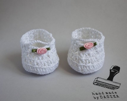 szydełkowe buciki dla niemowlaka 2014r.